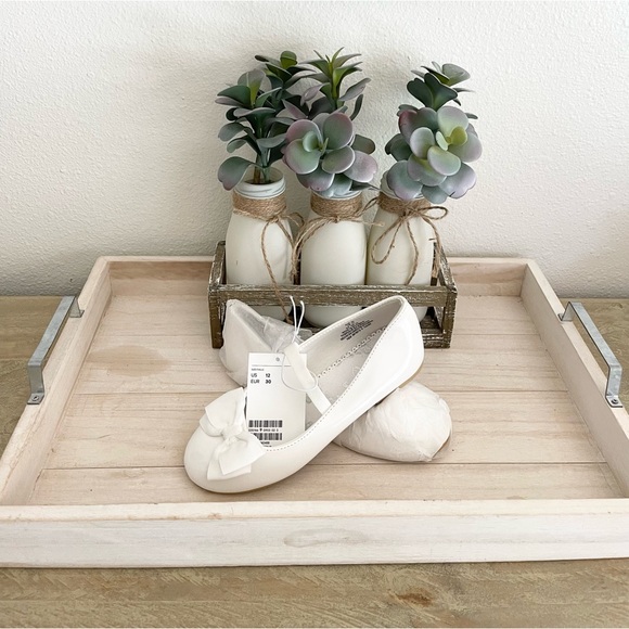 H&M White Bow Flats - Picture 2 of 3